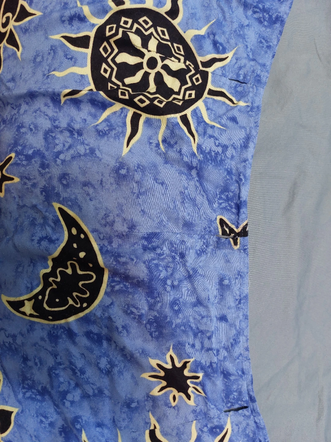 Vintage Venus Blue Sun and Moon Print Rayon Wrap Skirt - photo 4