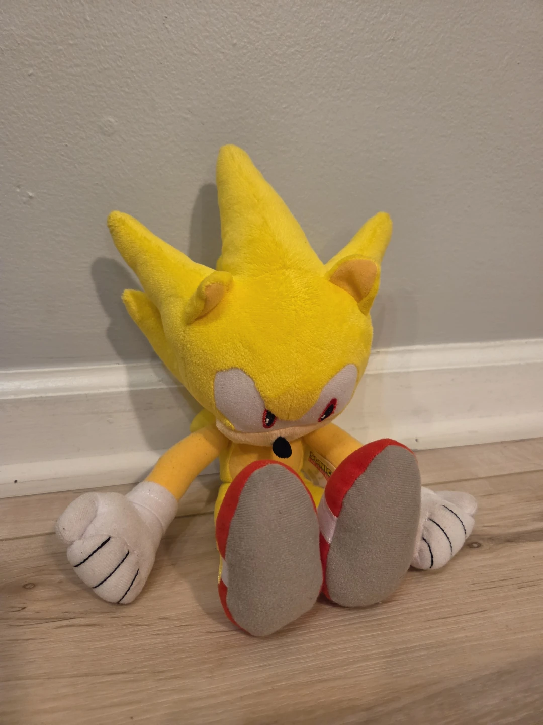 Super Sonic the Hedgehog Plush Toy - photo 3
