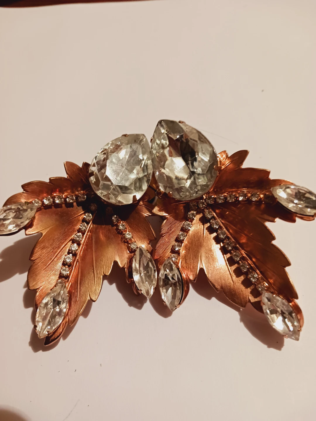 Gorgeous Large Leaf Rhinestones Earrings - photo 3