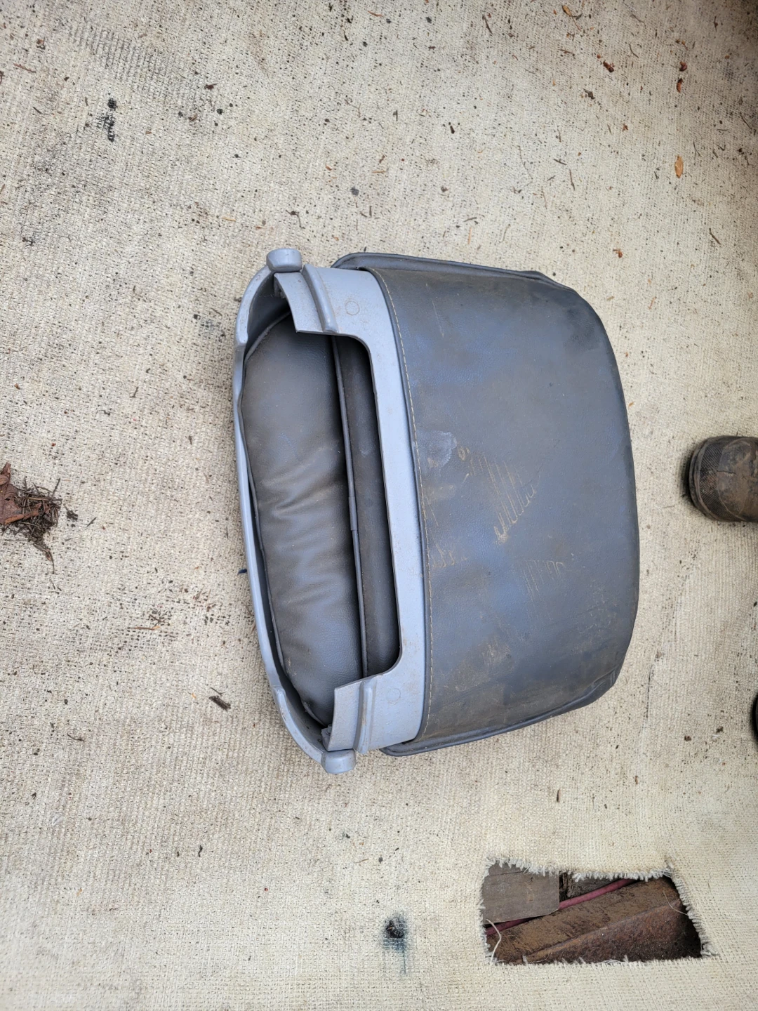 Foldable Boat Seat - photo 2