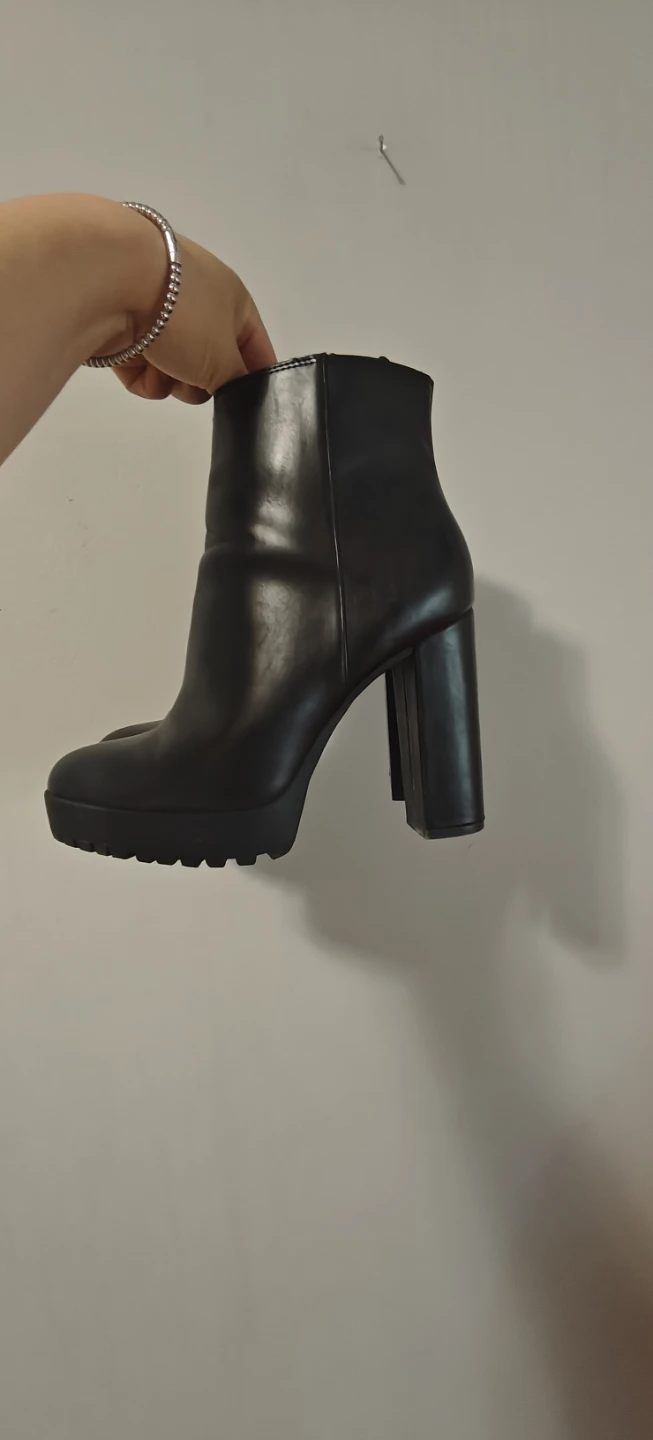 H&M Black Chunky Platform Boots Size 37