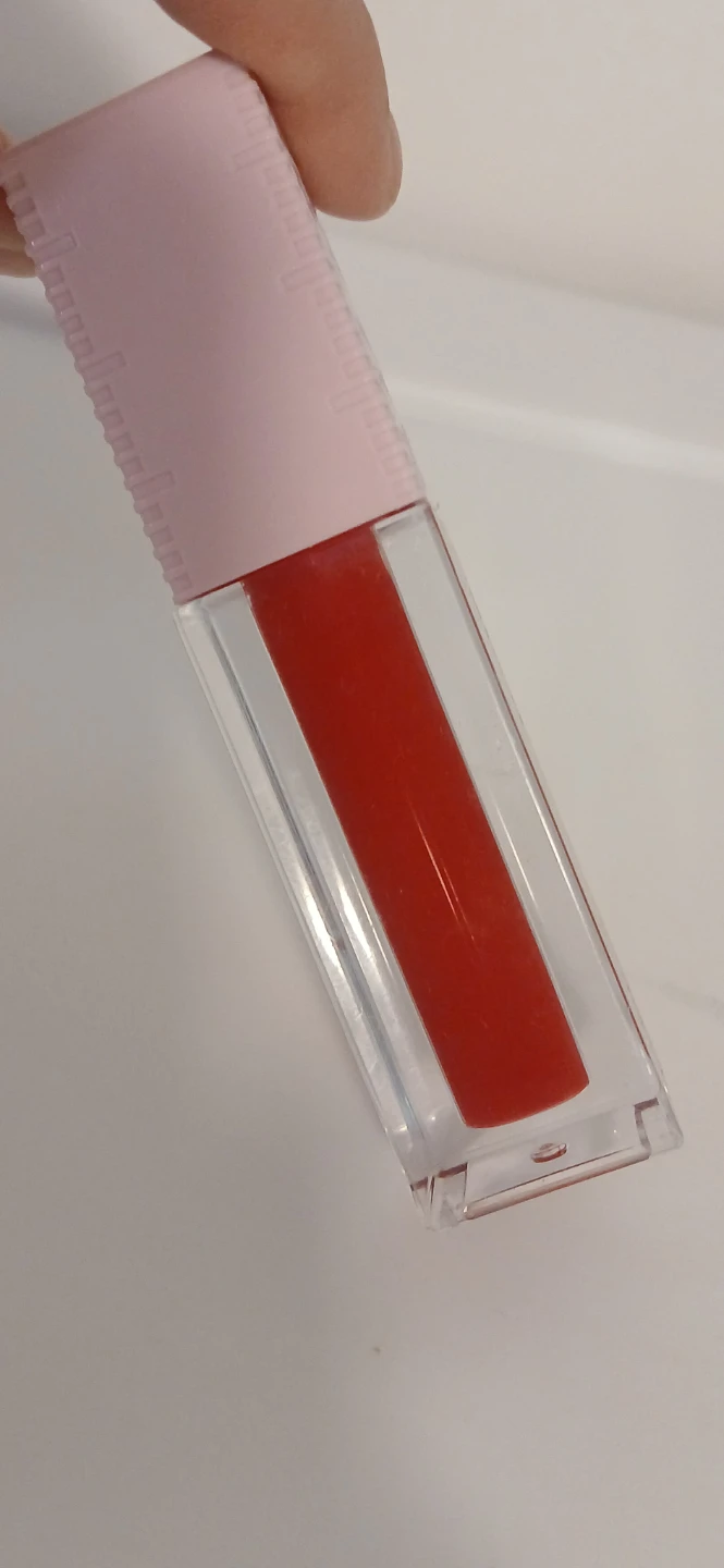 Maybelline Lifter Gloss 004 Red Flag - photo 3