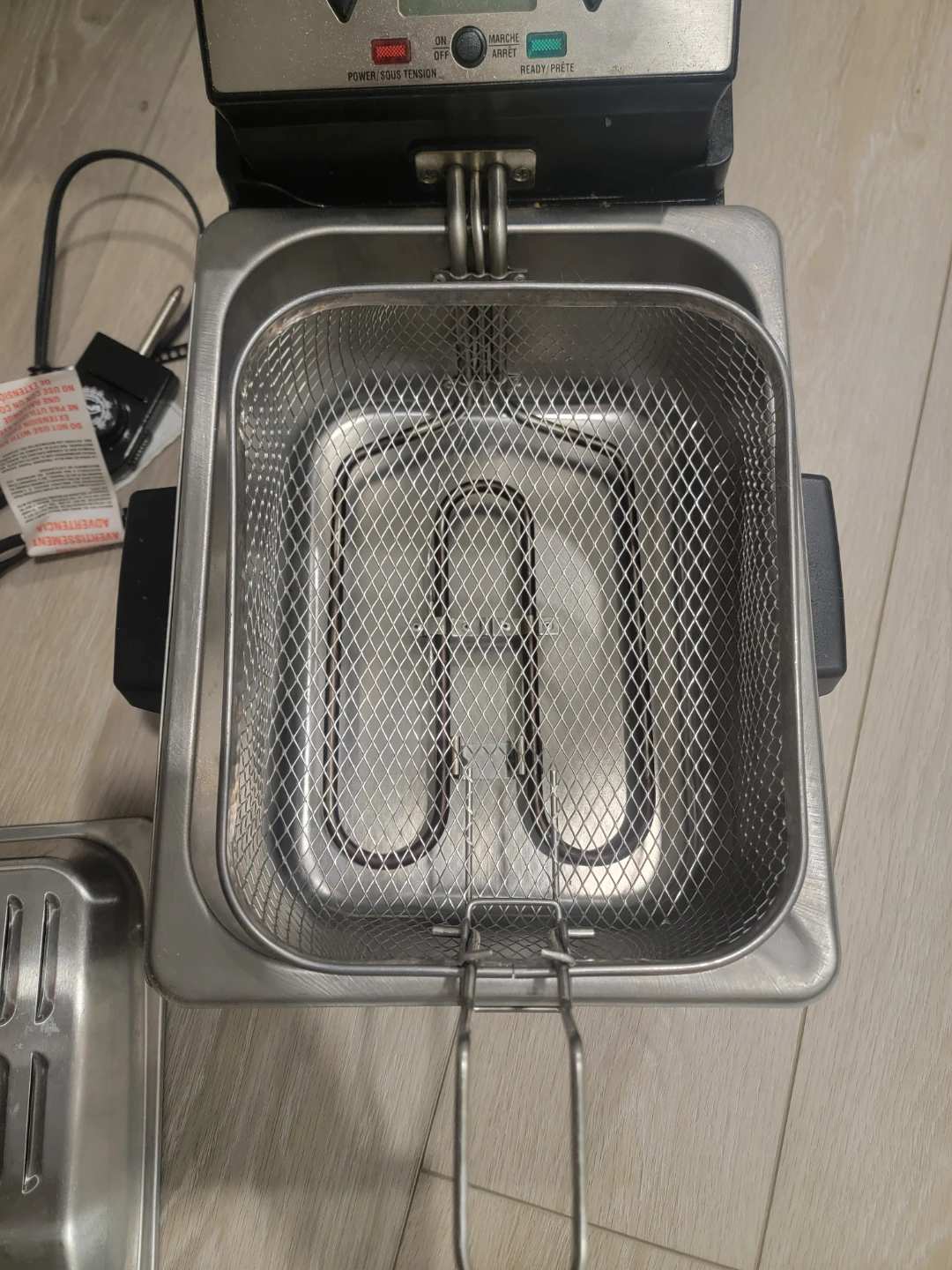 Cuisinart Deep Fryer - photo 2
