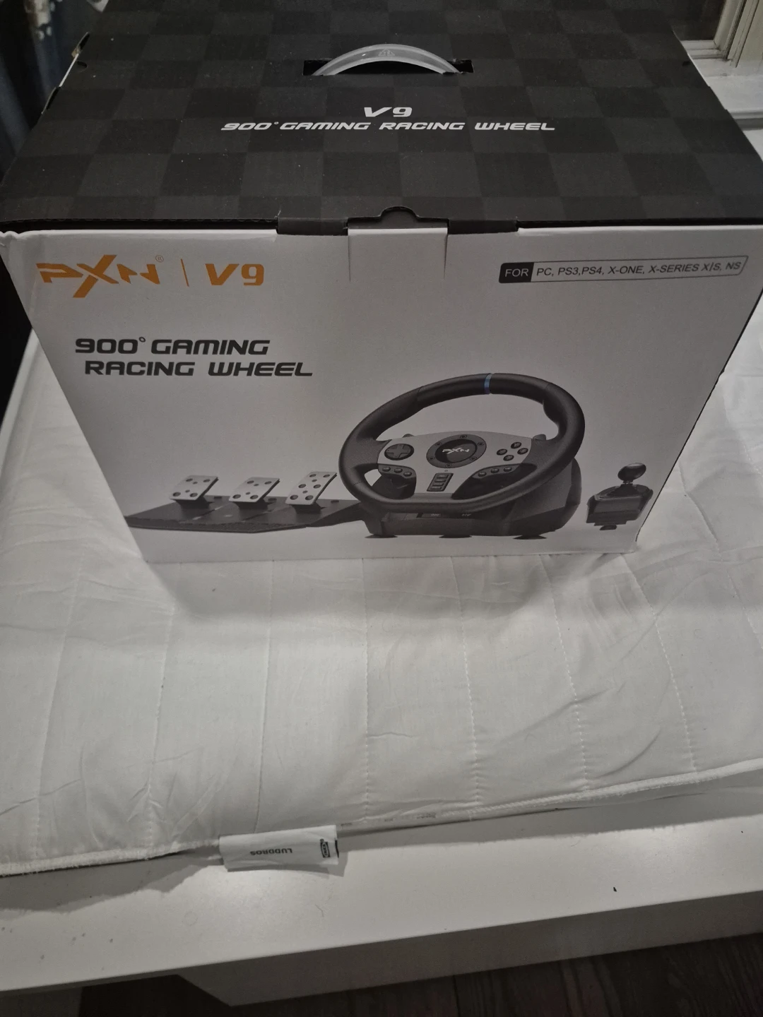 Brand New PXN V9 900° Racing Wheel