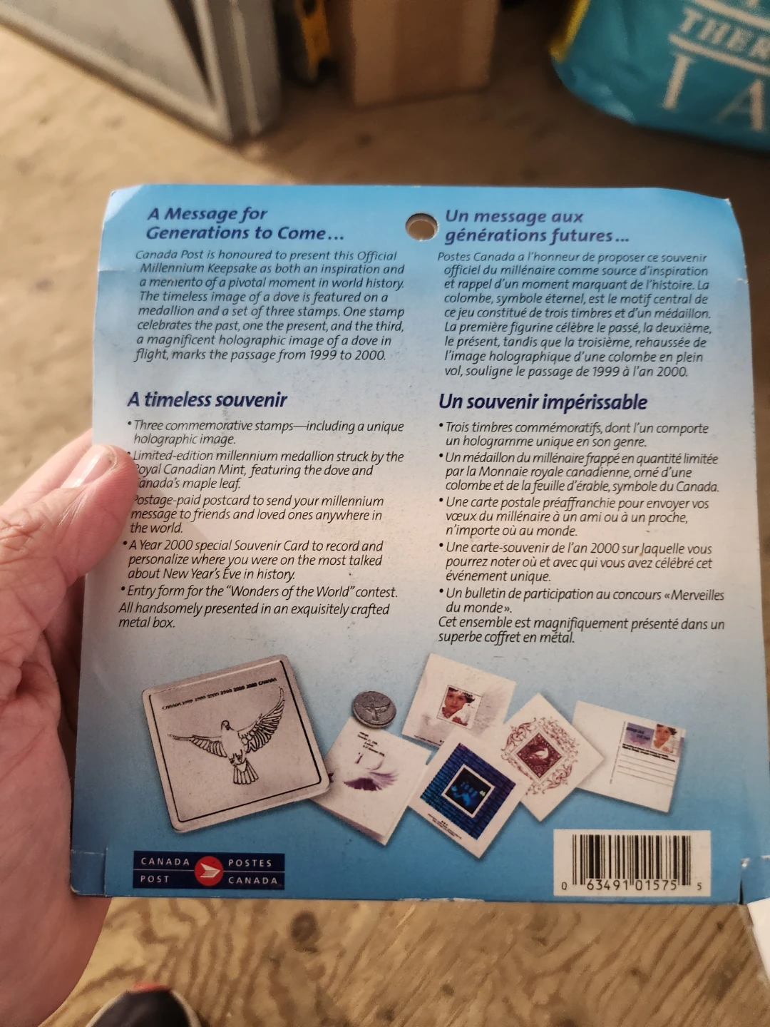 Canada Post Official Millennium Keepsake - photo 2