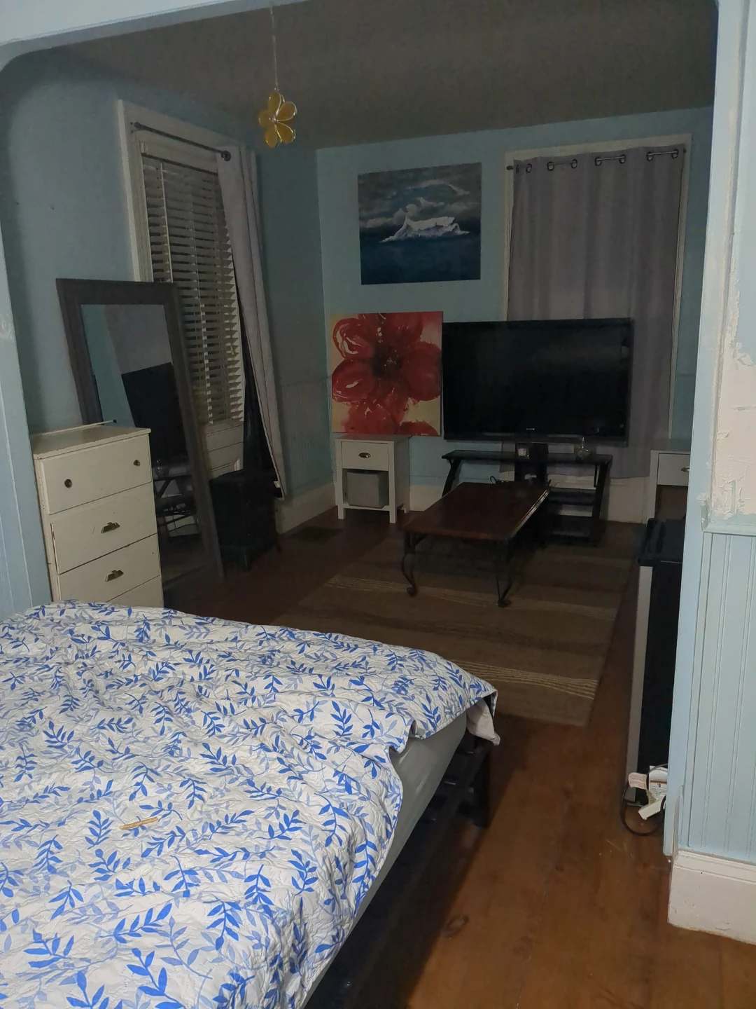 Xlarge 1 room in country farmhouse. - photo 4