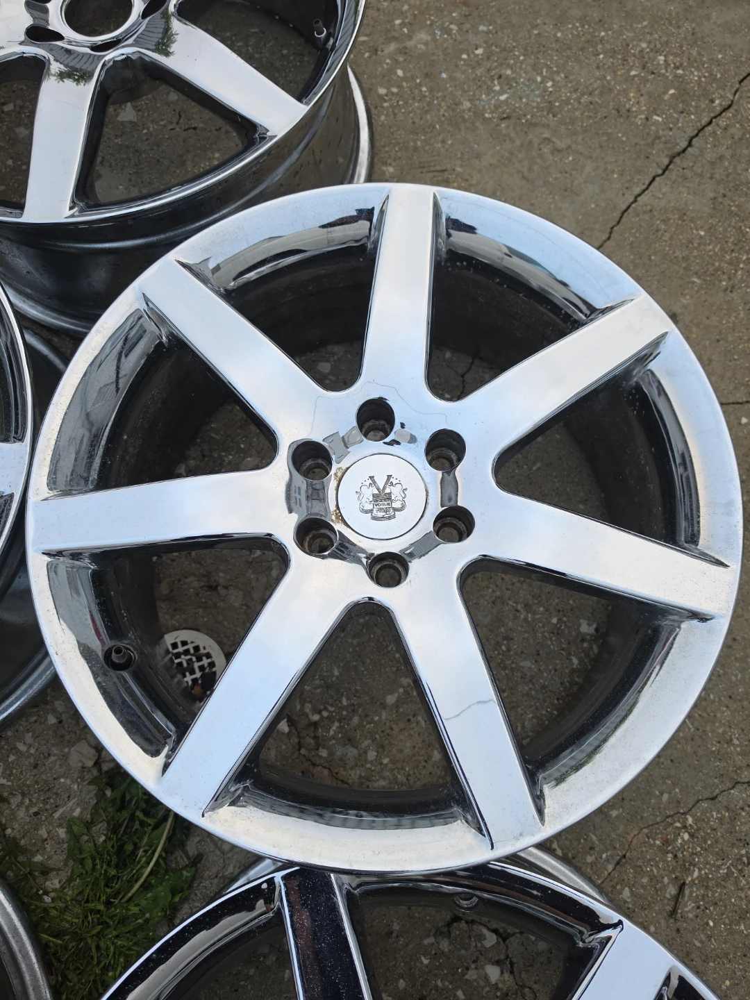 5 New 18 inch Vogue rims wheels 6x120 6x4.75 6 lugs - photo 2
