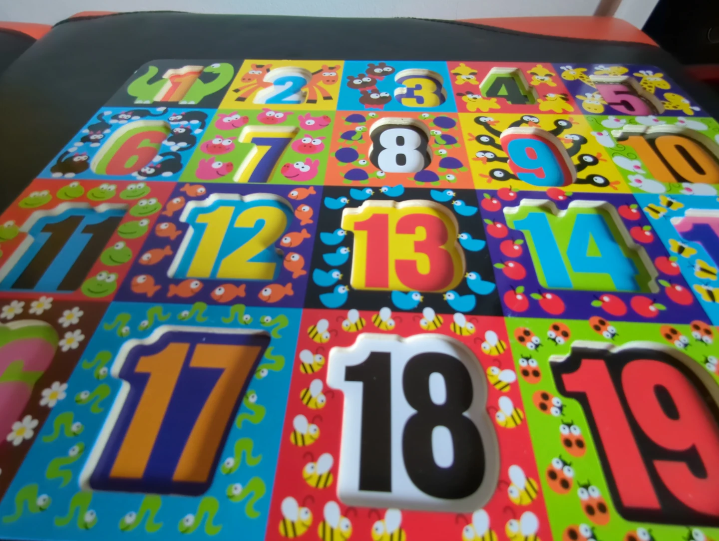 New!! Melissa & Doug Wooden Numbers Puzzle - photo 2