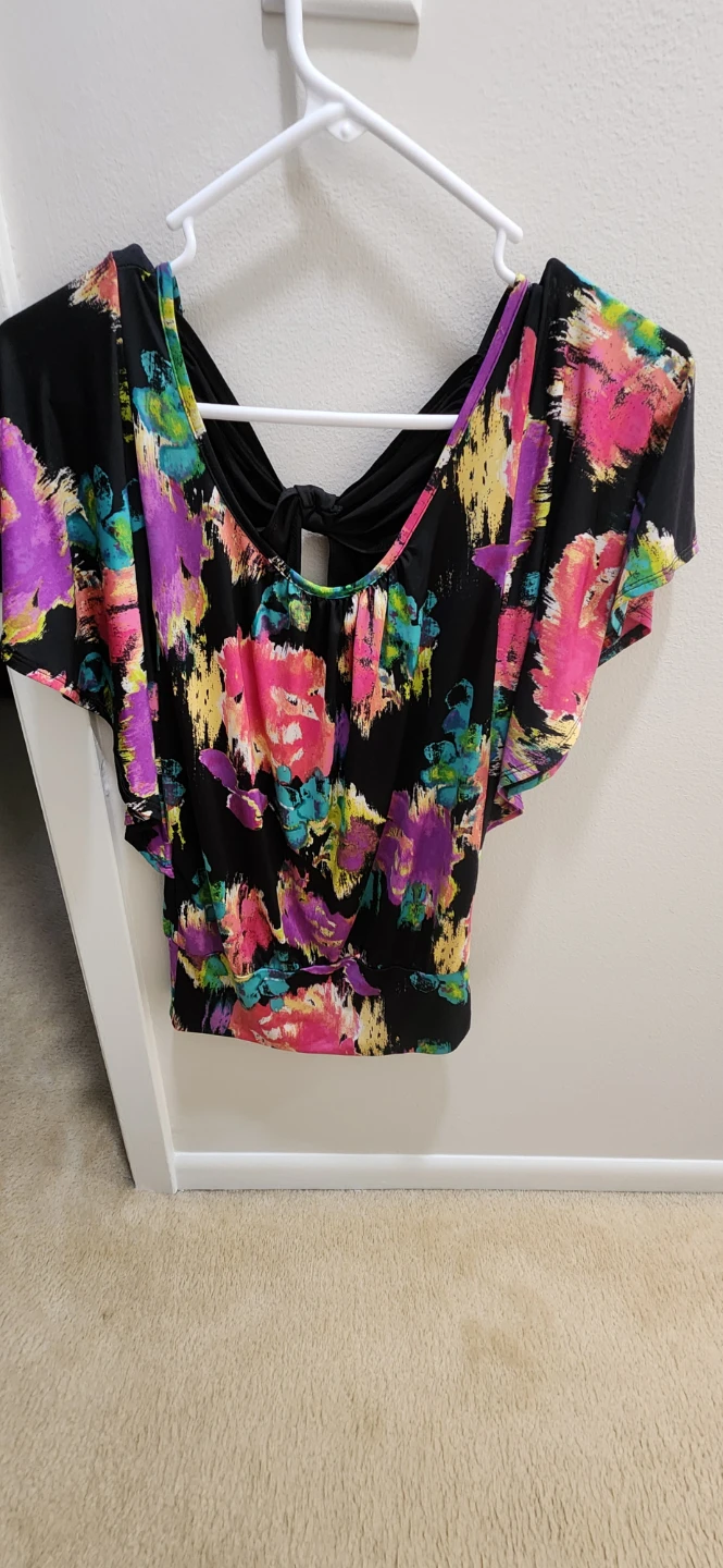 Heart & Soul Women's Black Floral Print Dolman Sleeve Top Size S