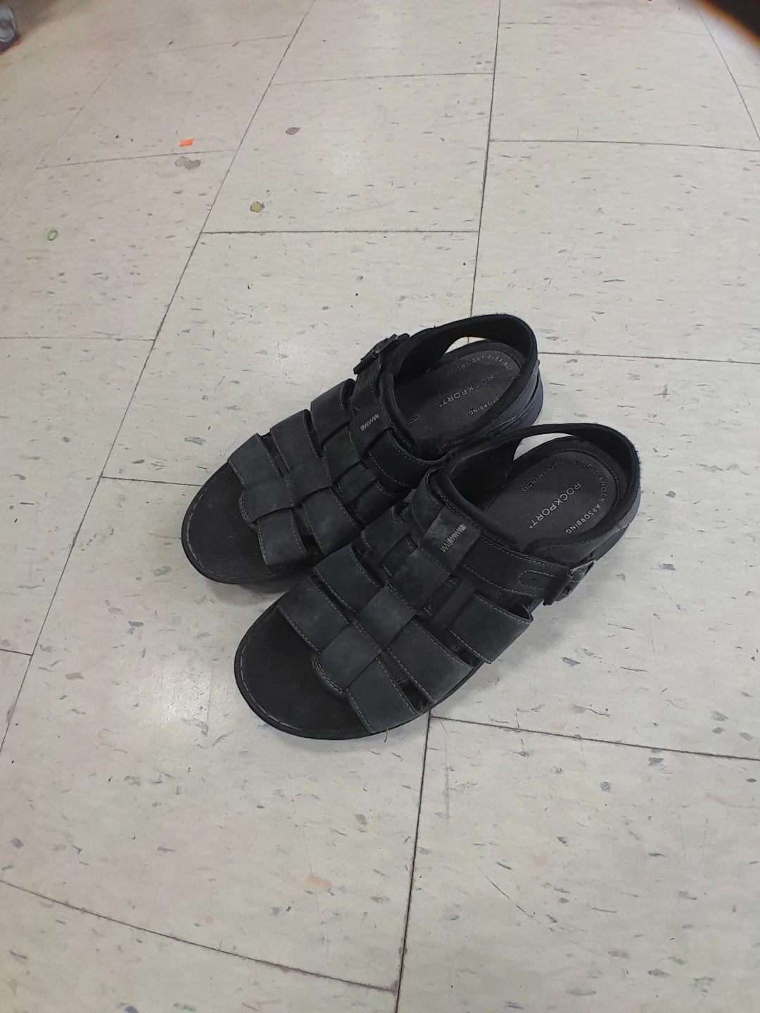 Rockport black sandals leather  Men's Size 10.5 - photo 3
