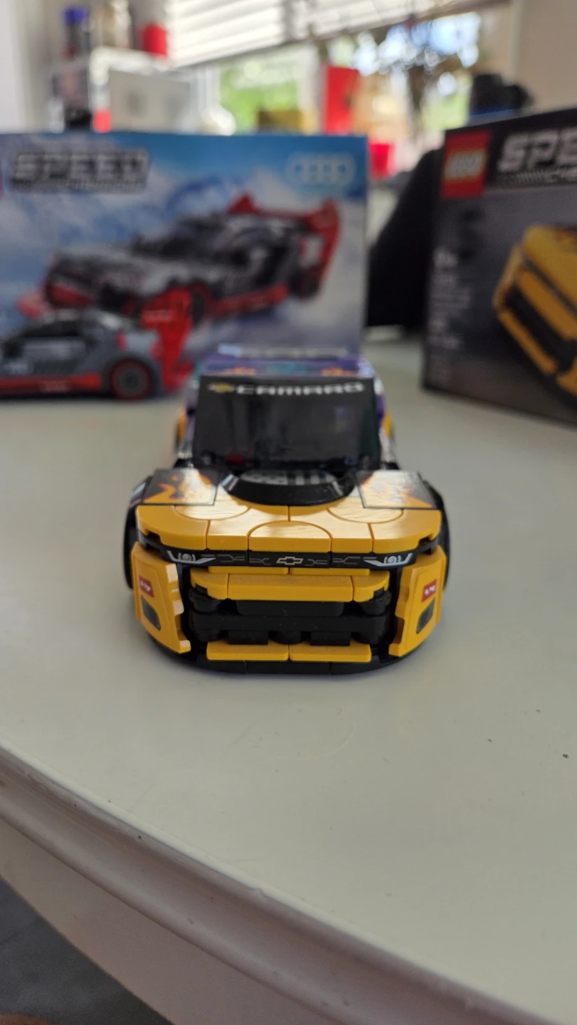 LEGO cars Audi R18 e-tron quattro & Chevrolet Camaro ZL1 - photo 4