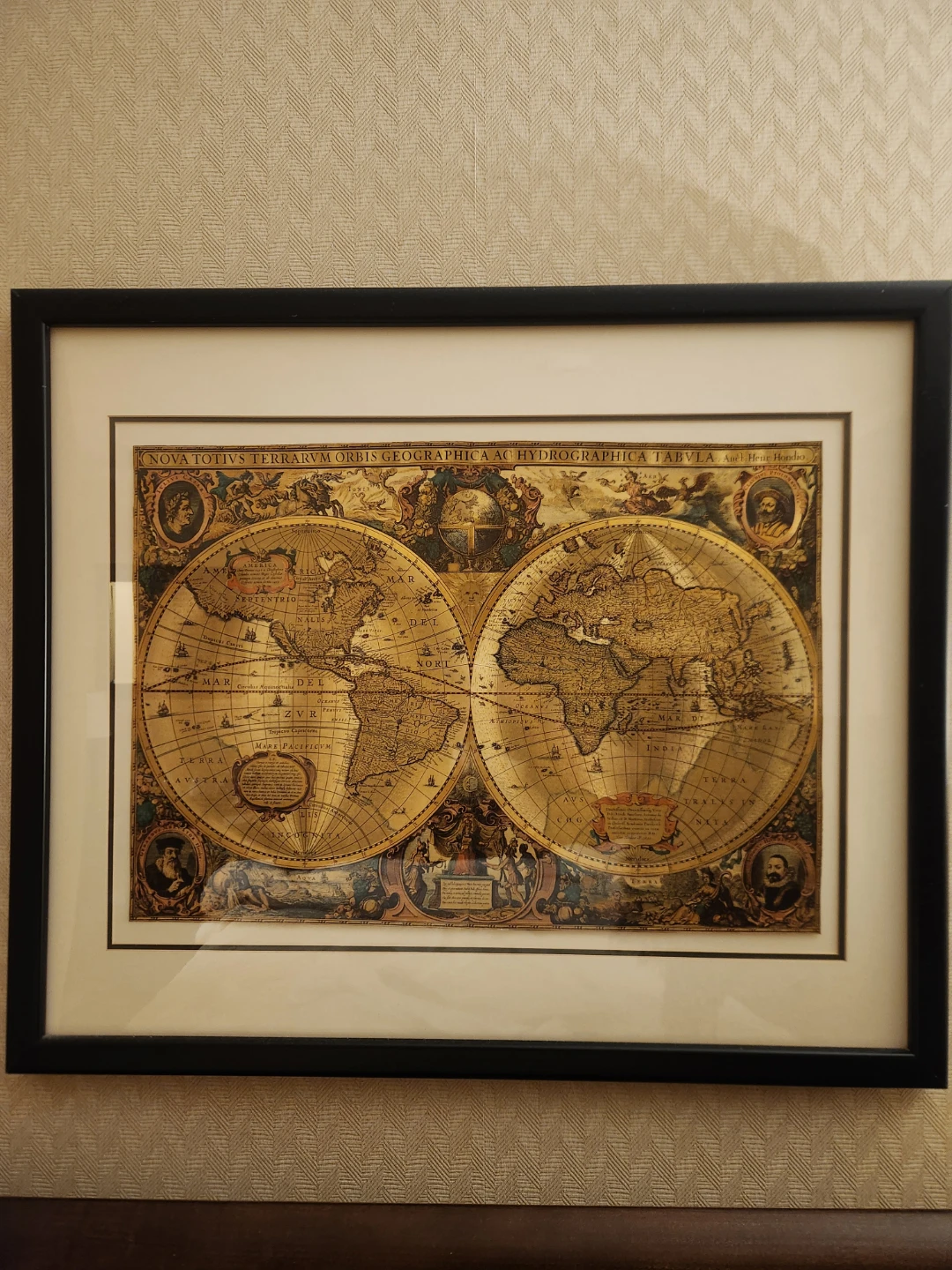 Framed World Map - Nova Totius Terrarum Orbis Geographica ⚽
