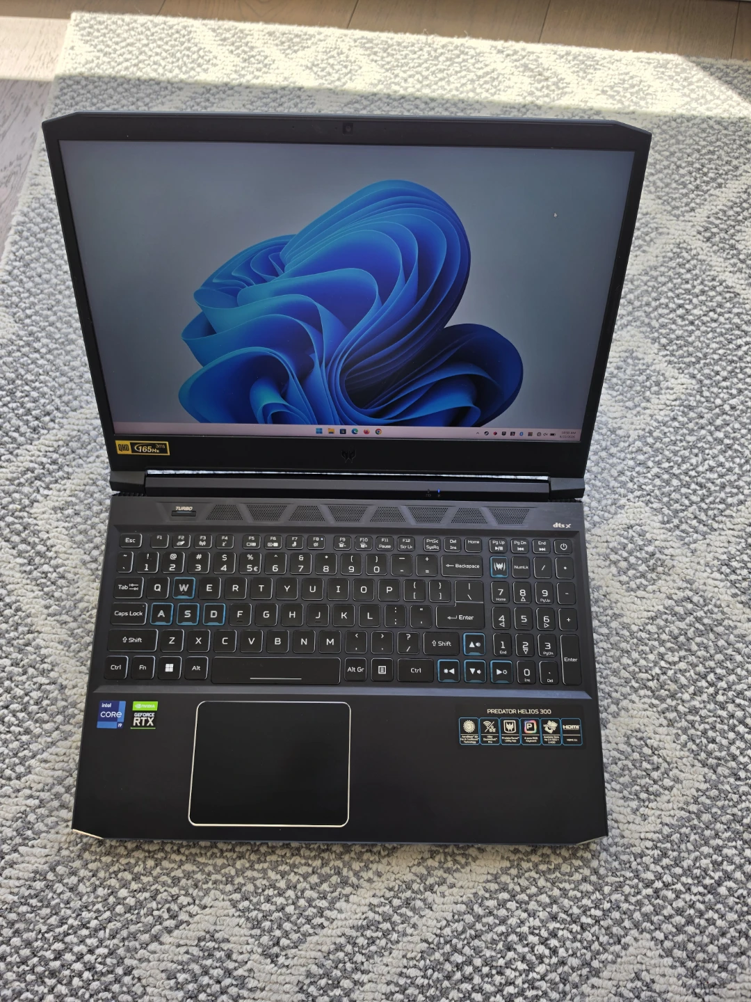 Acer Helios 300 Gaming Laptop