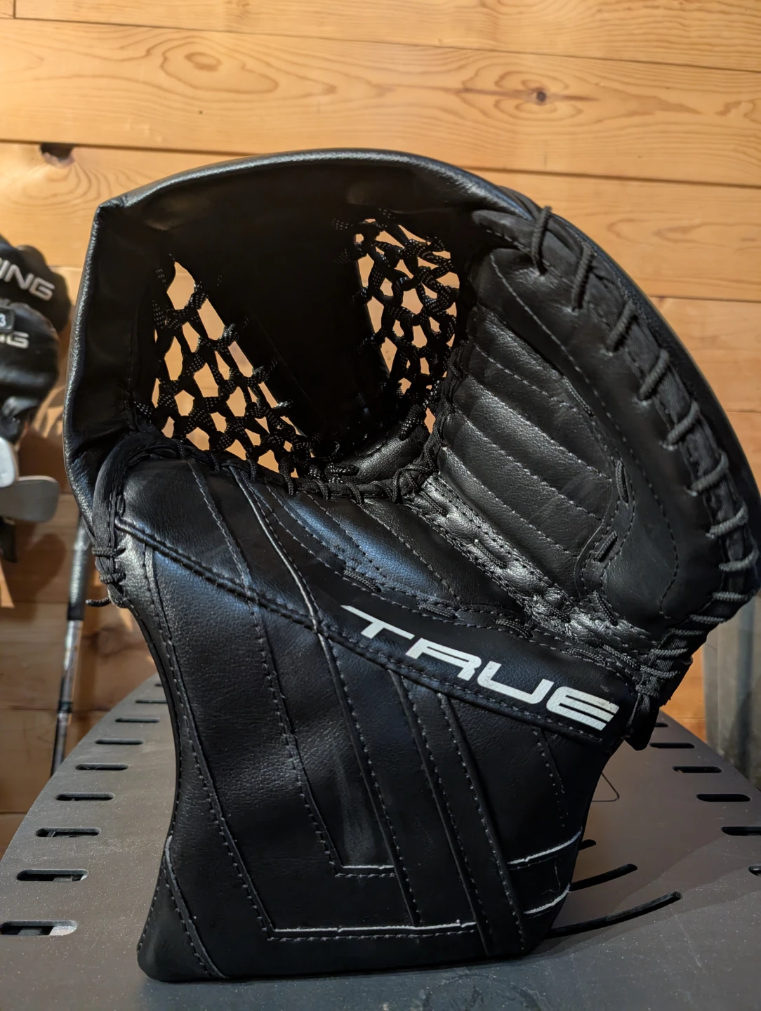 TRUE HZRDUS 7X4 Intermediate Goalie Catcher