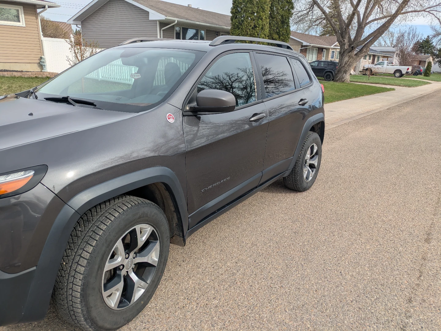 Jeep Cherokee Trailhawk 4x4 SUV - photo 4