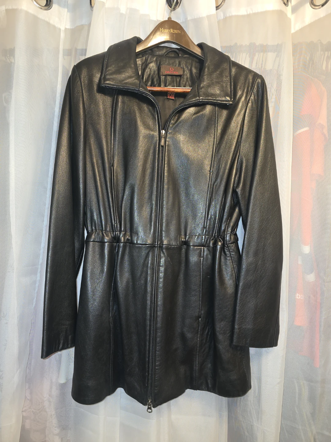 Danier Leather ladies XS genuine leather dress jacket.