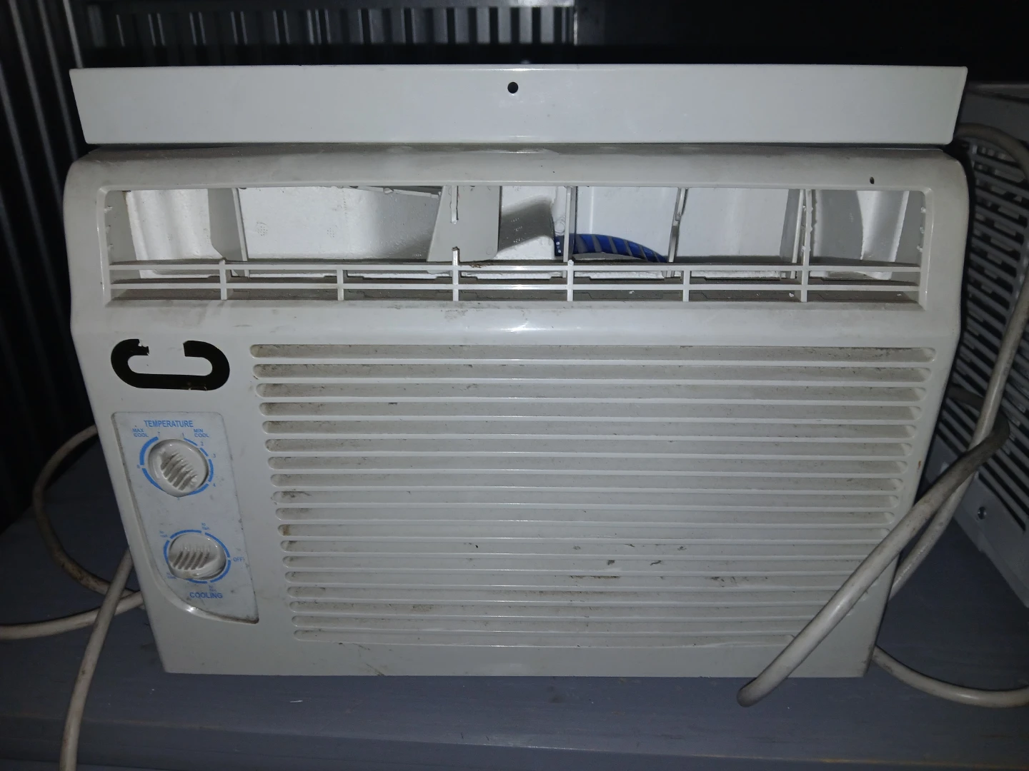 2 ac good working good condition - photo 2
