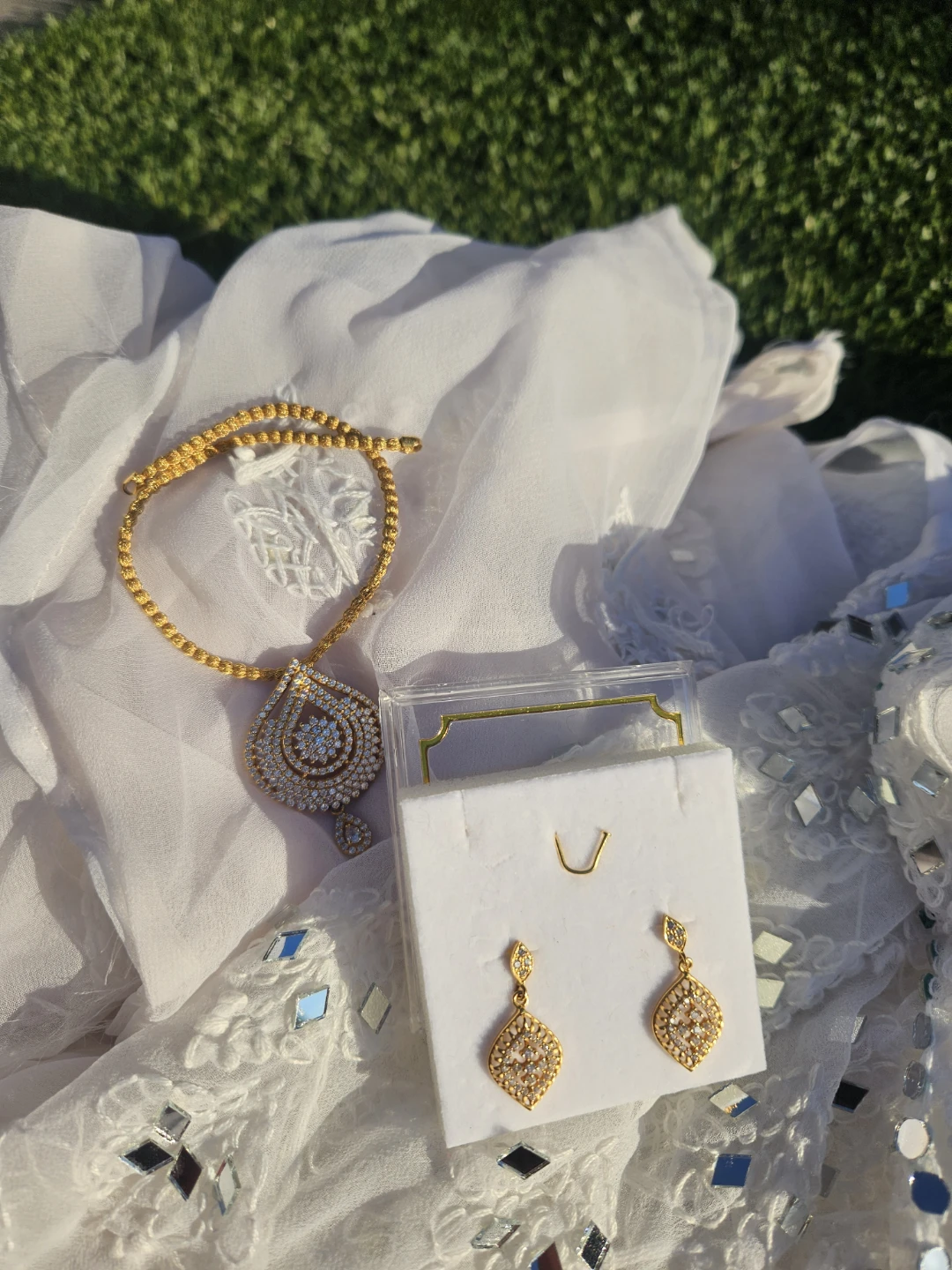 22kt Gold Necklace and Earrings, combo or seperate..