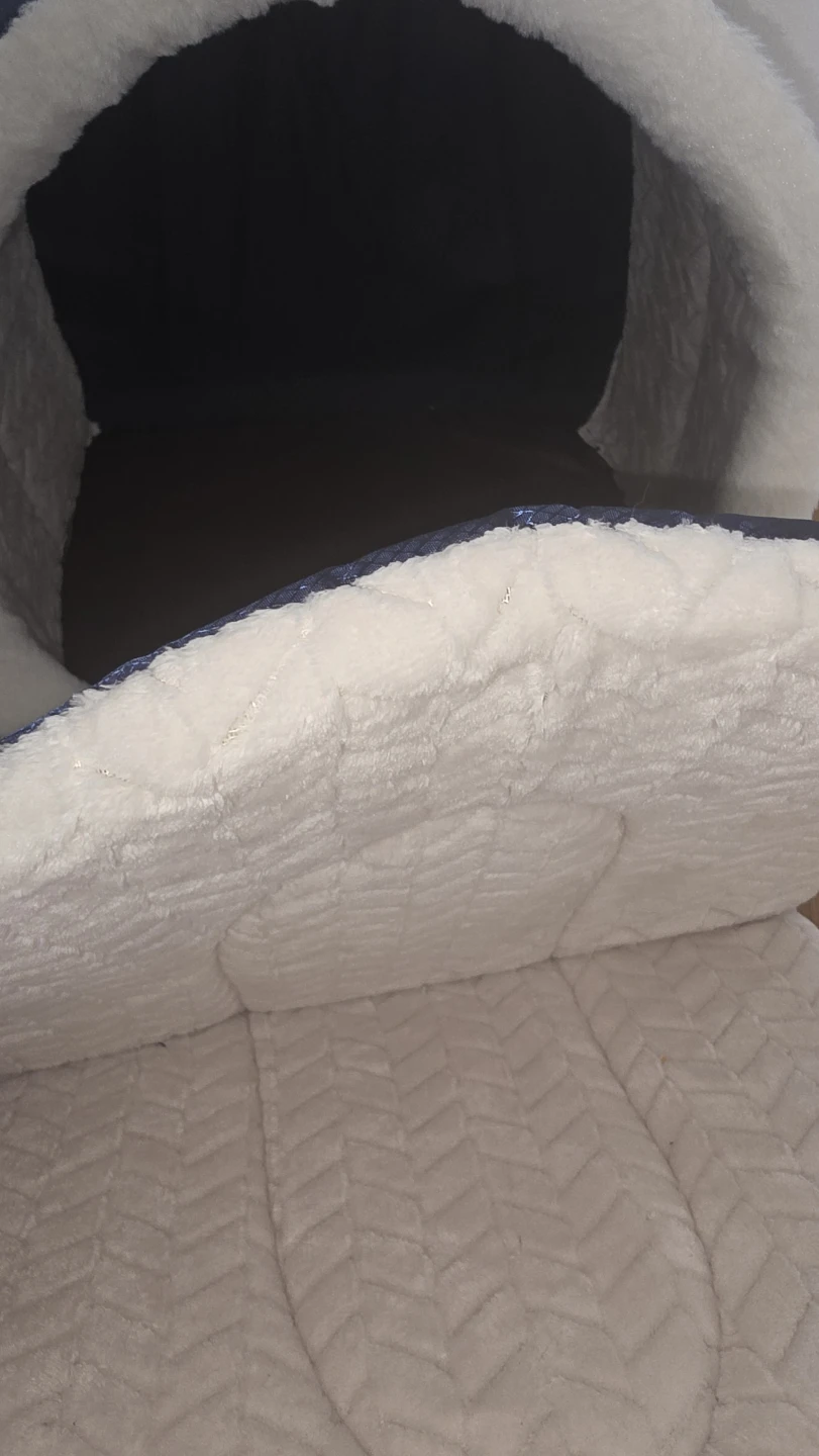 Cozy Pet Bed - photo 3