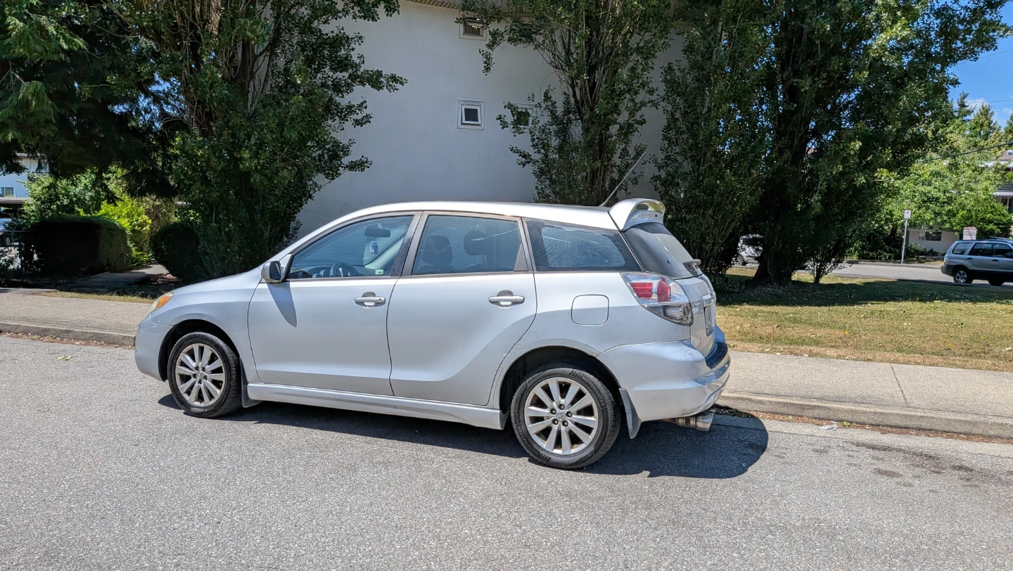 Silver Toyota Matrix TRD automatic - photo 4