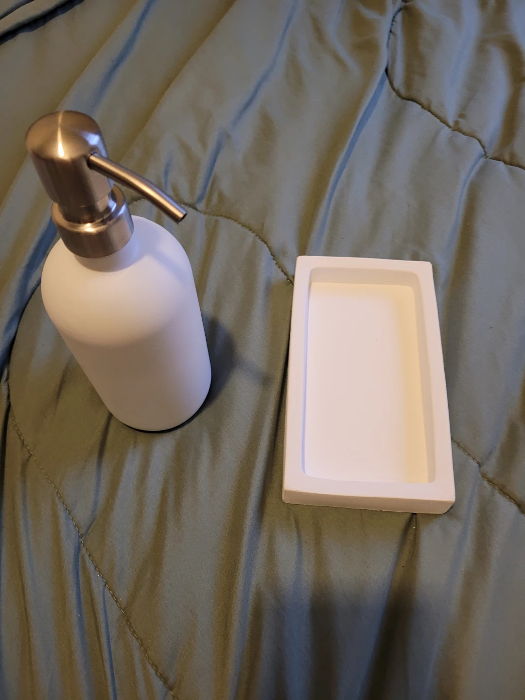 White Soap Dispenser Set with Tray - photo 2