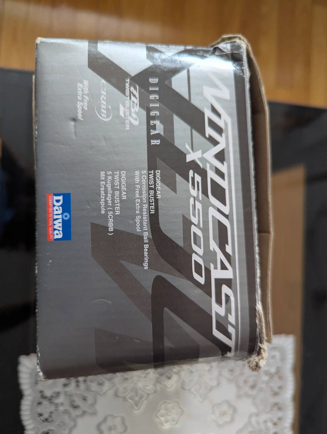 NEW DAIWA WIND CAST 5500 X. FISHING REEL