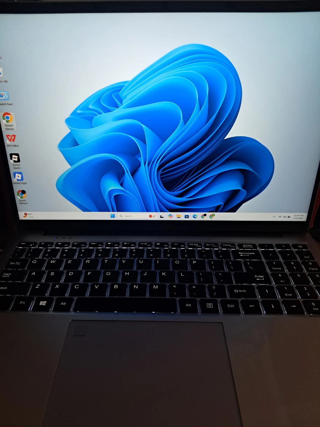 Silver Laptop with Windows 11 - photo 3