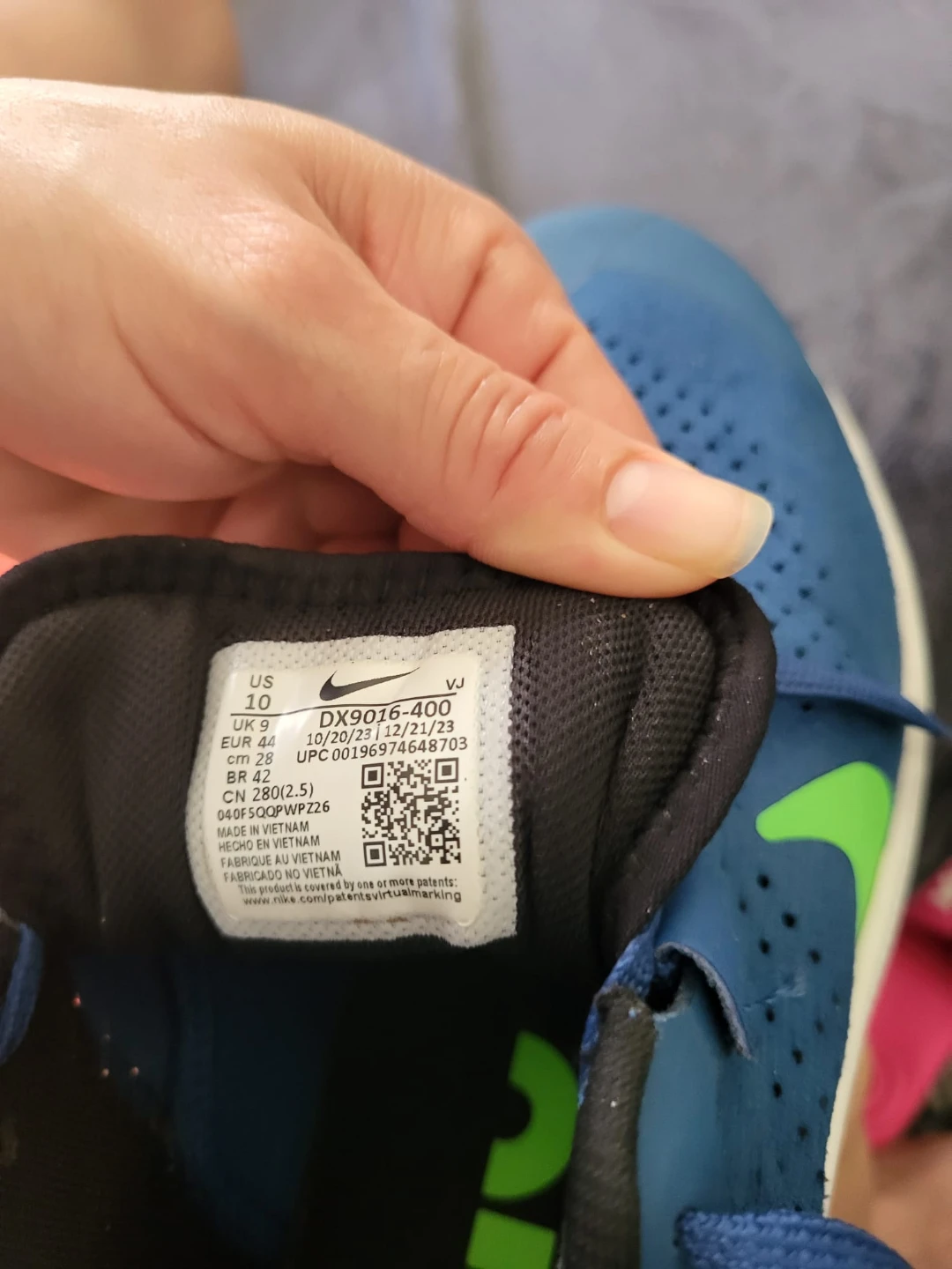 Nike Men's Blue Running Shoes Size 10 - photo 2