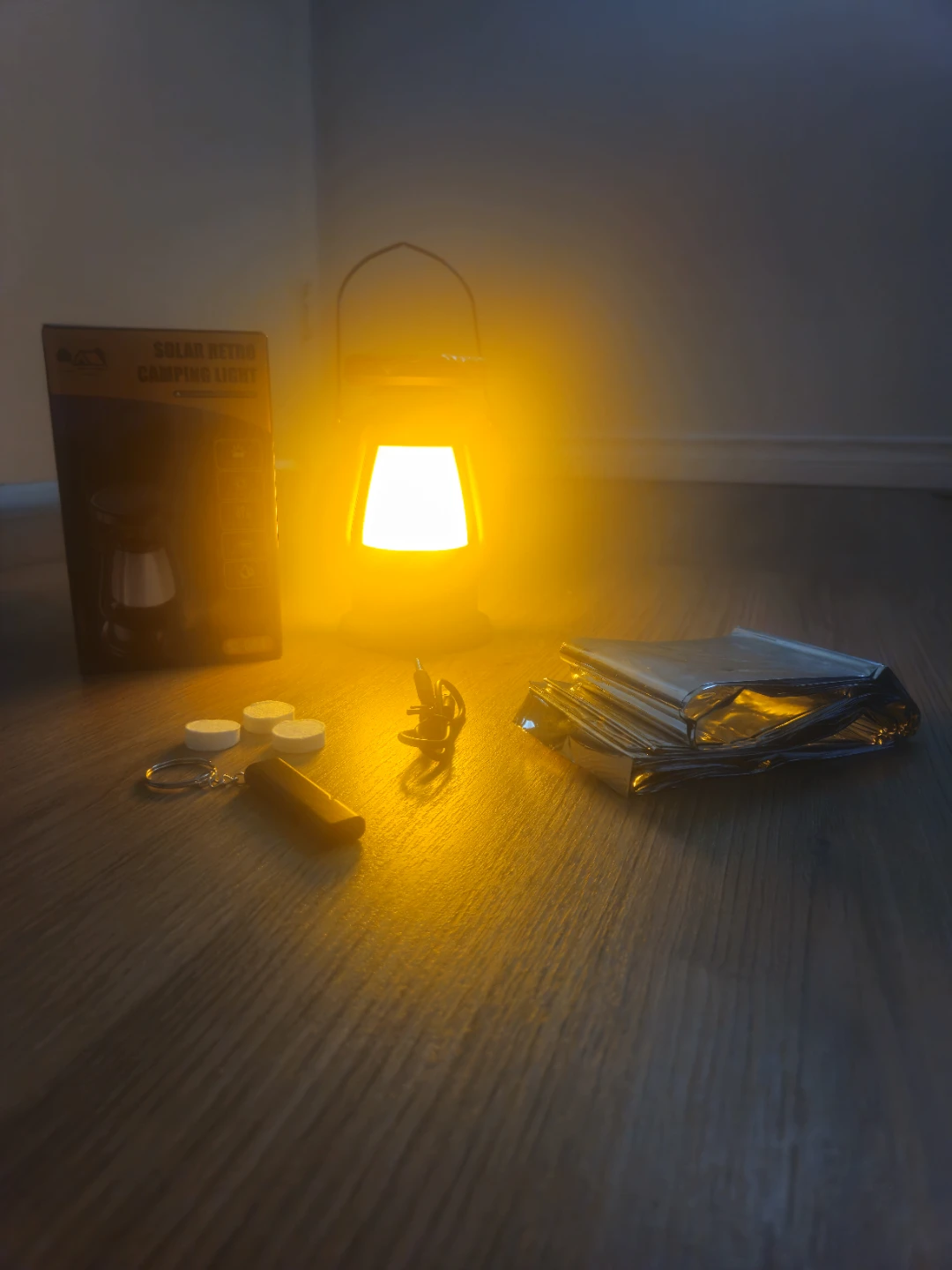 Lantern Light Camping Essentials Kit - photo 2