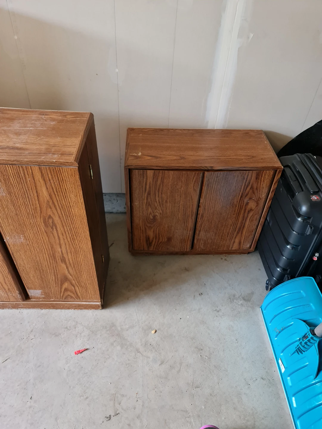 Oak Veneer Storage Cabinets - photo 3