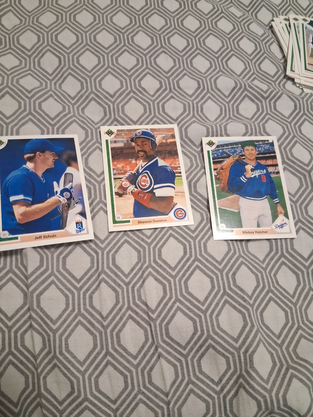 1991 Upper Deck Baseball Cards - Assorted Players - photo 2