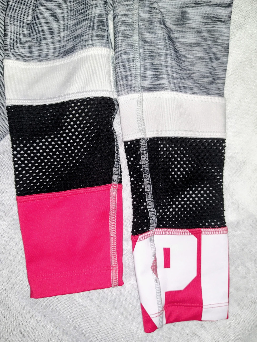 Victoria's Secret Pink Ultimates Grey, Hot Pink Mesh XS Leggings - photo 5