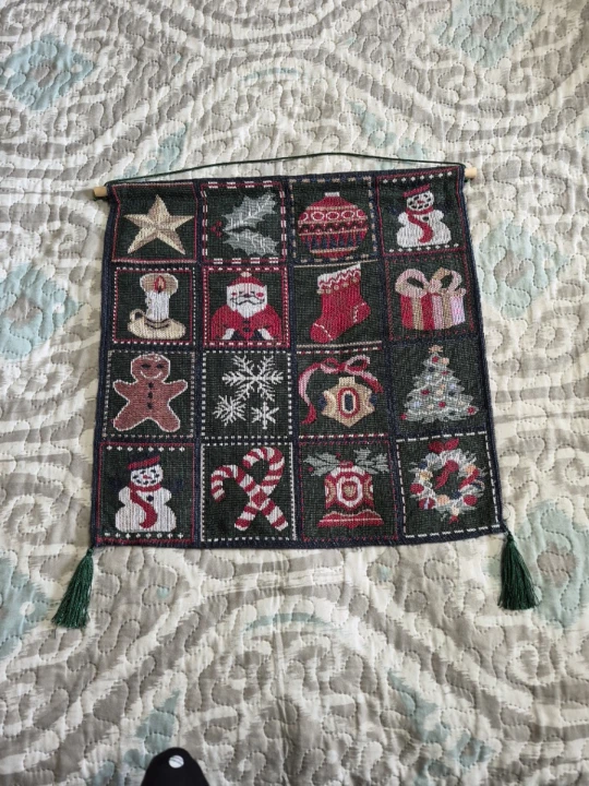 Holiday Christmas Wall Hanging Tapestry Decor