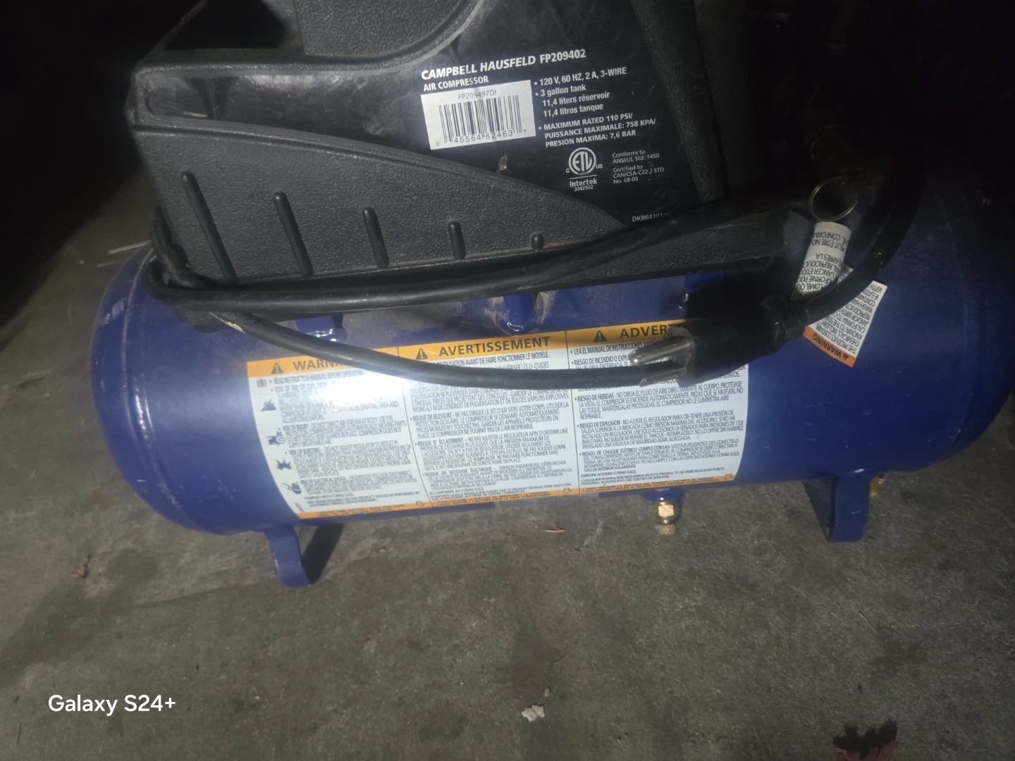 Campbell Hausfeld 3-Gallon Portable Horizontal Air Compressor - photo 4