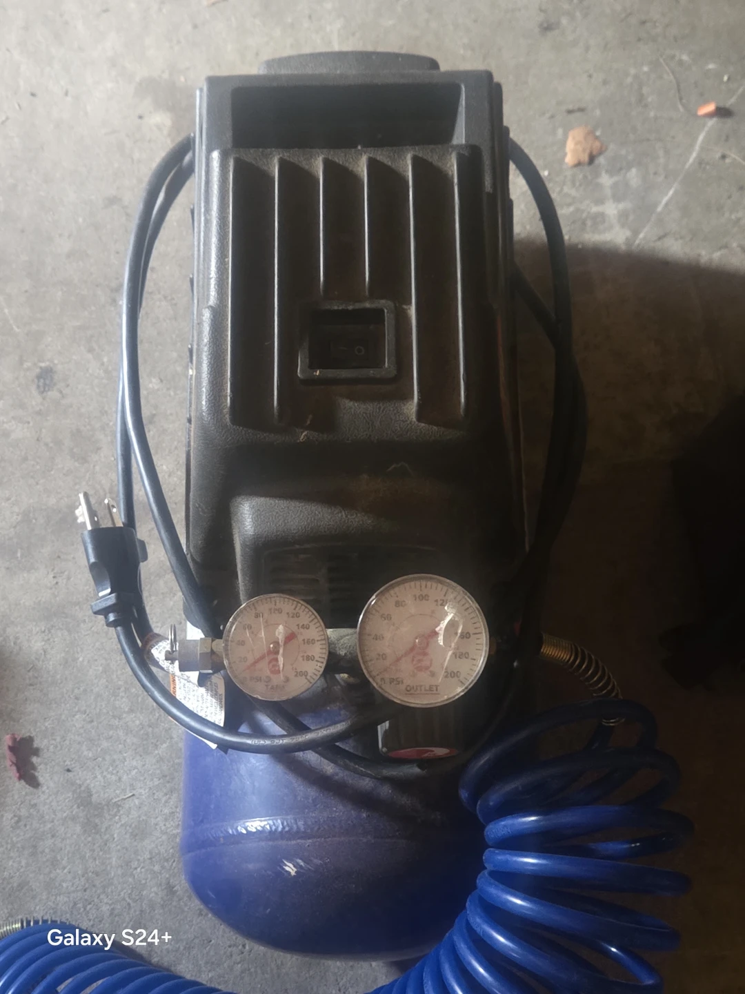 Campbell Hausfeld 3-Gallon Portable Horizontal Air Compressor - photo 5