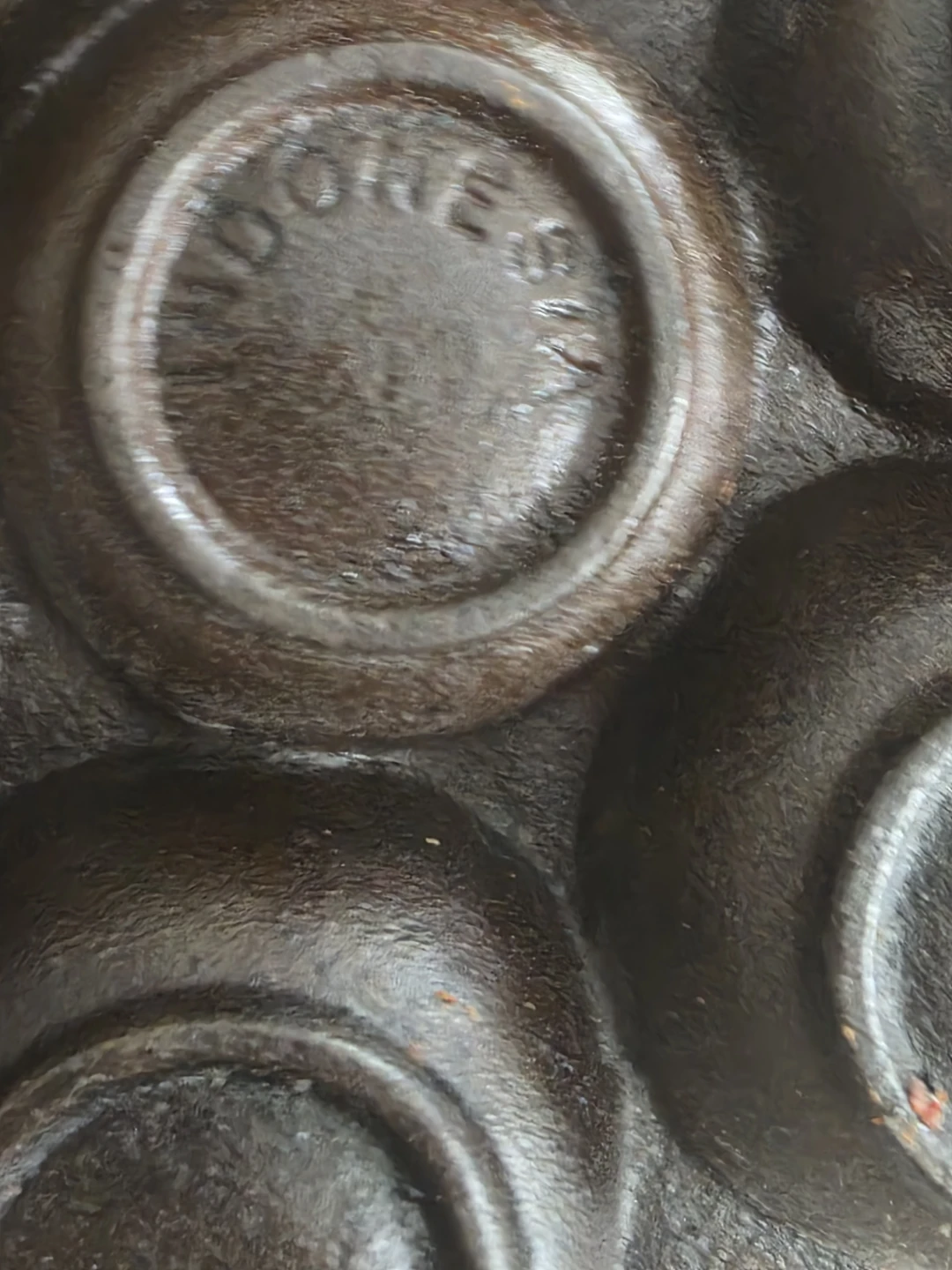 Cast iron Aebleskiver pan - photo 3