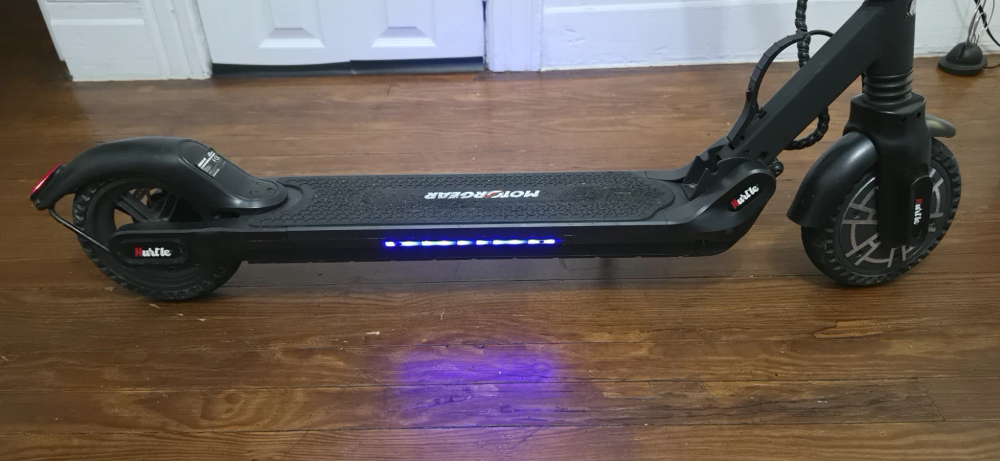 MOTOGEAR Electric Scooter