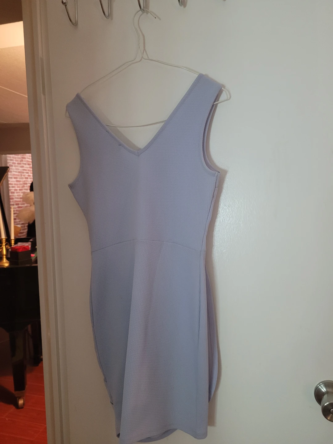 Sleeveless V-neck Lavender Dress - photo 2