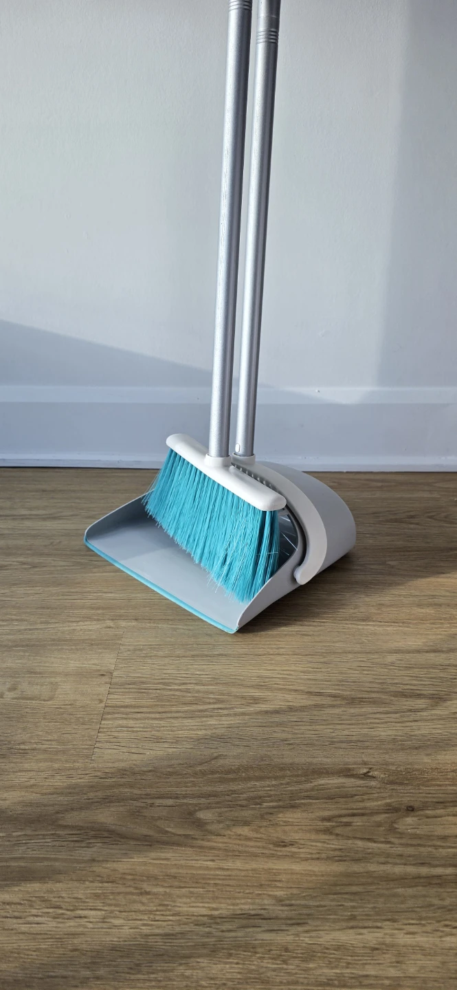 Ensemble balai et pelle IKEA PEPPRIG Broom & Dustpan Set