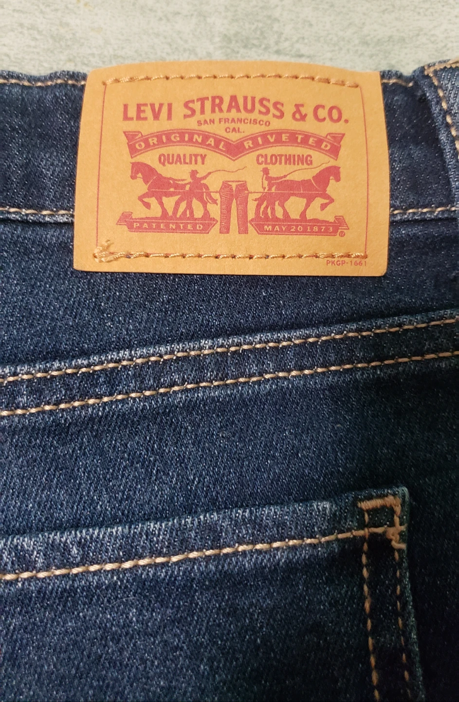 Brand new Levi's Strauss & Co Women's Shorts - photo 4