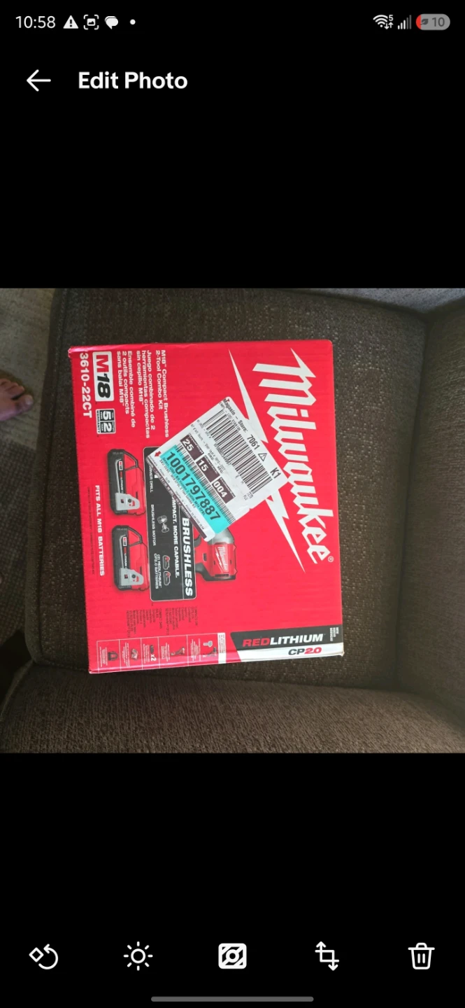 BRAND NEW Milwaukee M18 18V Cordless Drill/Impact Combo Kit - photo 3