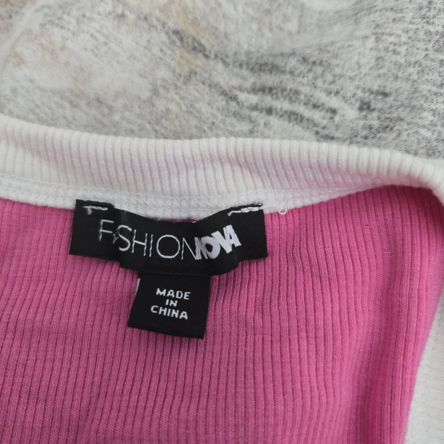 Fashion Nova Pink Ribbed Tank Top "dump him" - photo 4