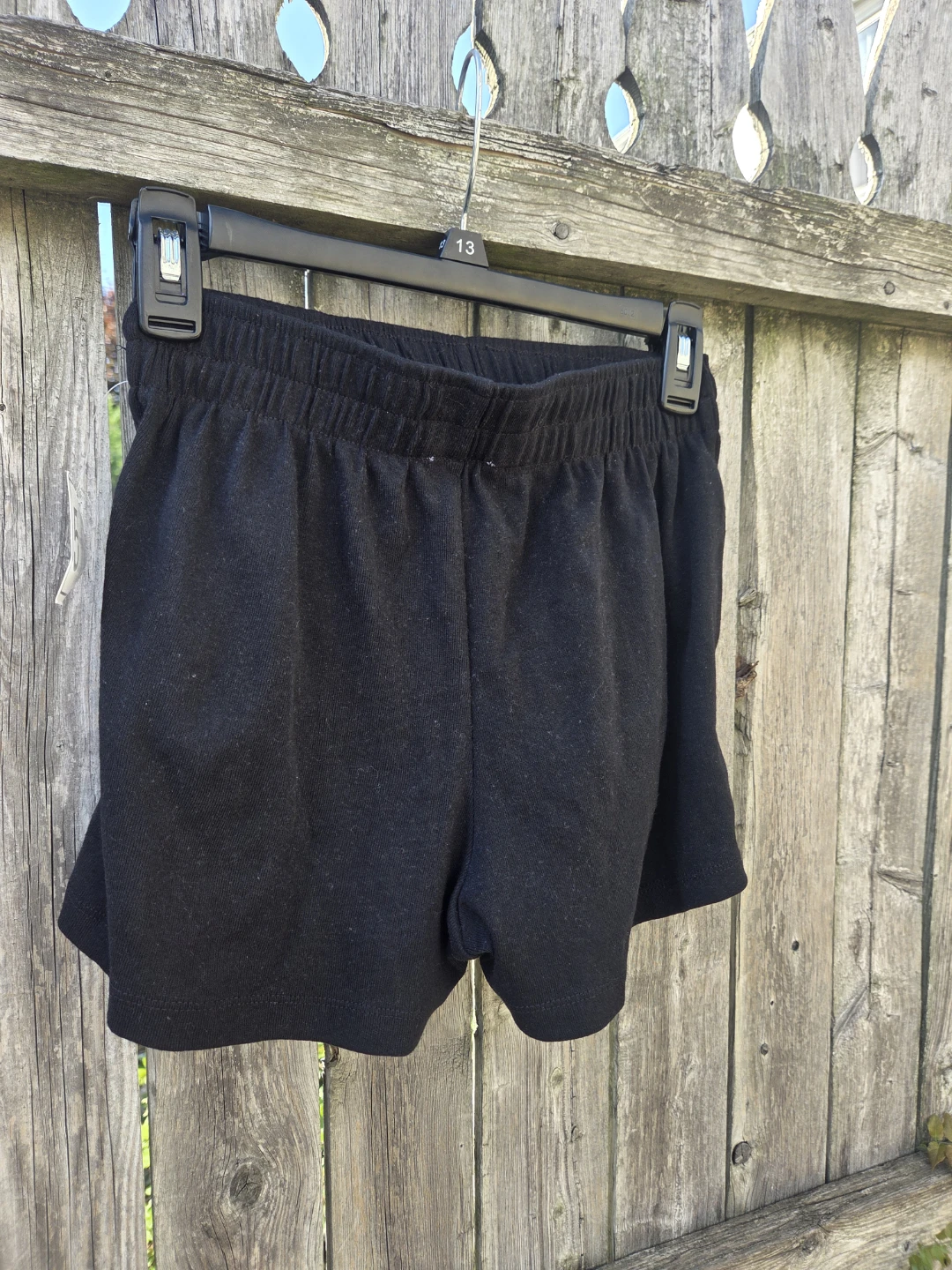 Black Shorts with "Be Kind" Graphic Size S - photo 2