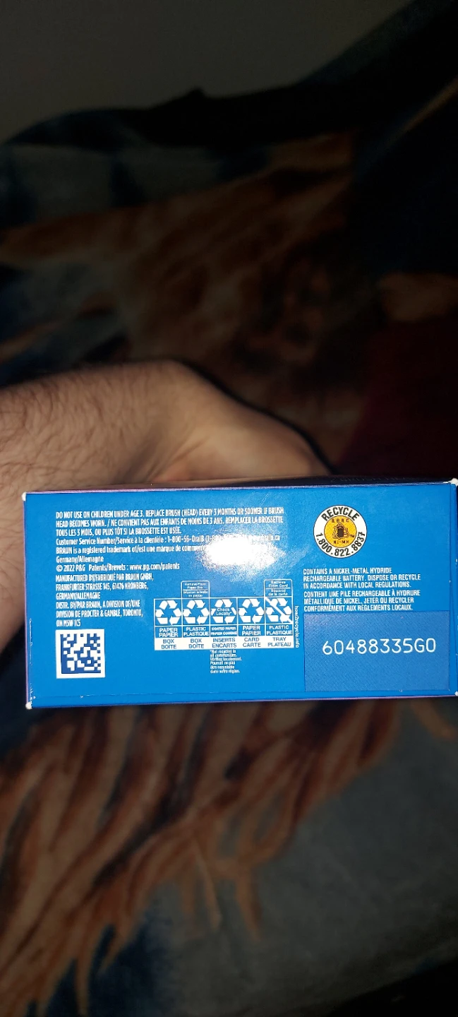 Oral-B Pro 500+ Rechargeable Toothbrush - photo 4