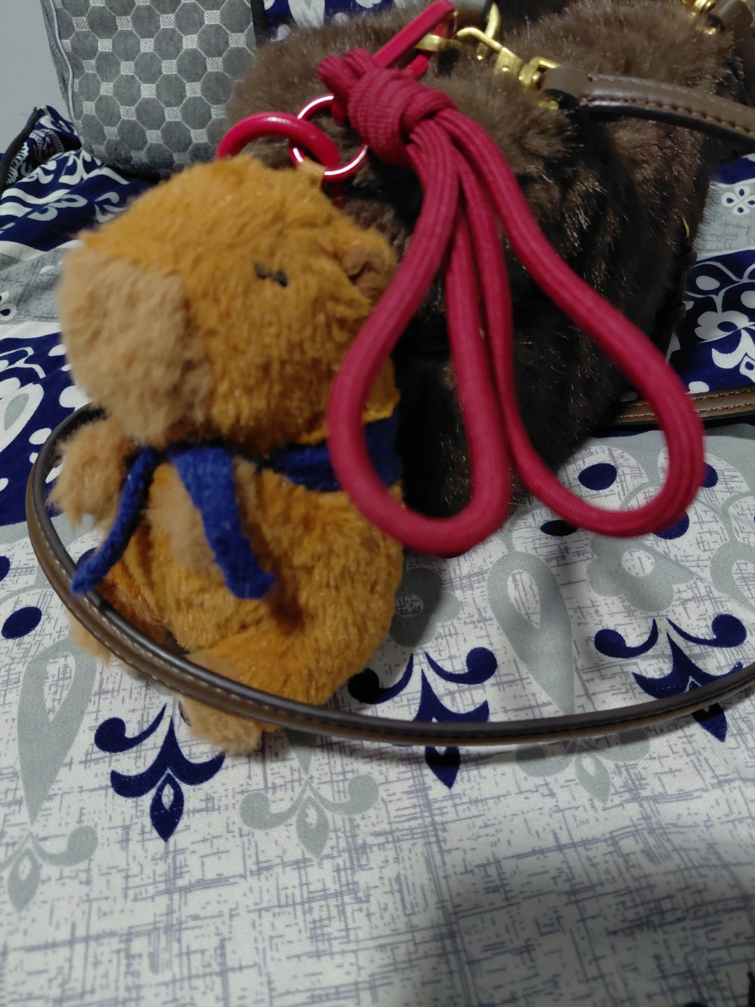 Zara Brown Faux Fur Mini Bag with Capybara Charm - photo 3