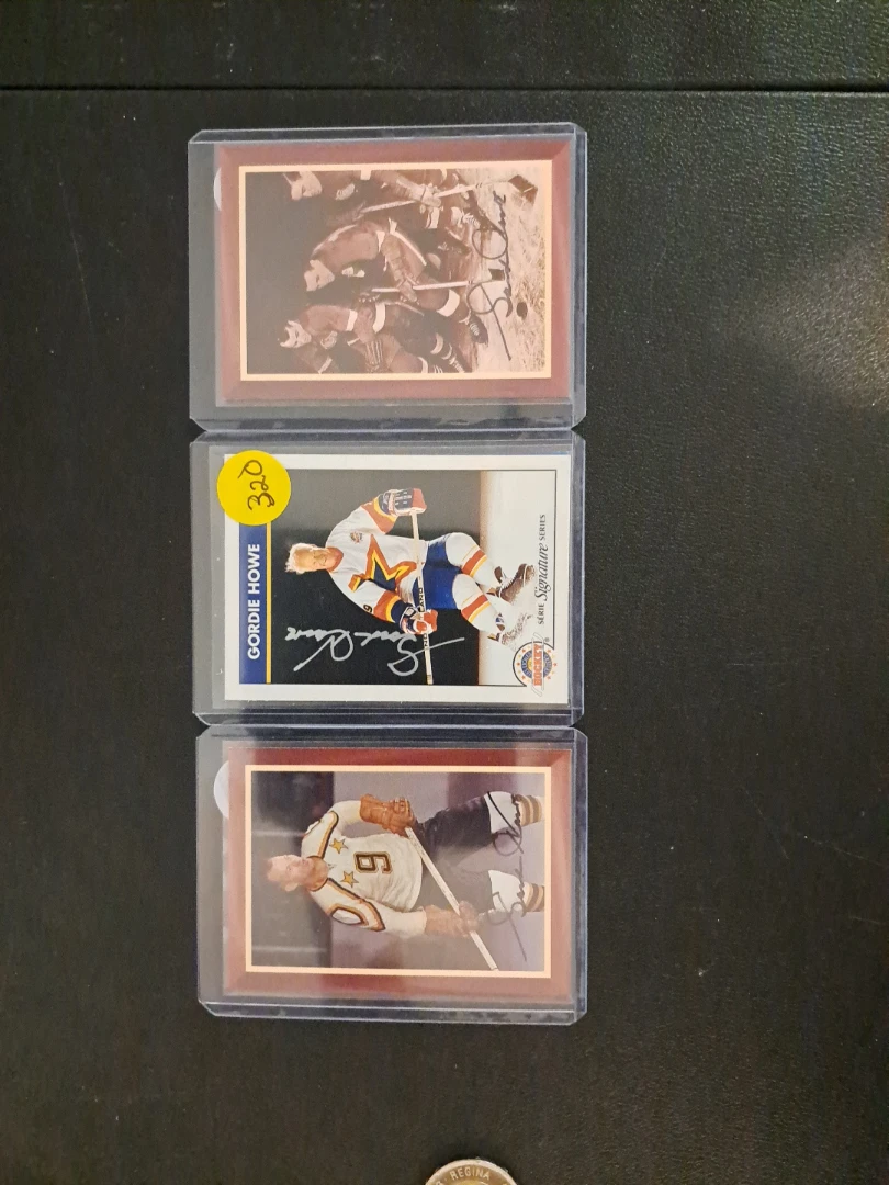 Gordie Howe Signed Hockey Card Collection