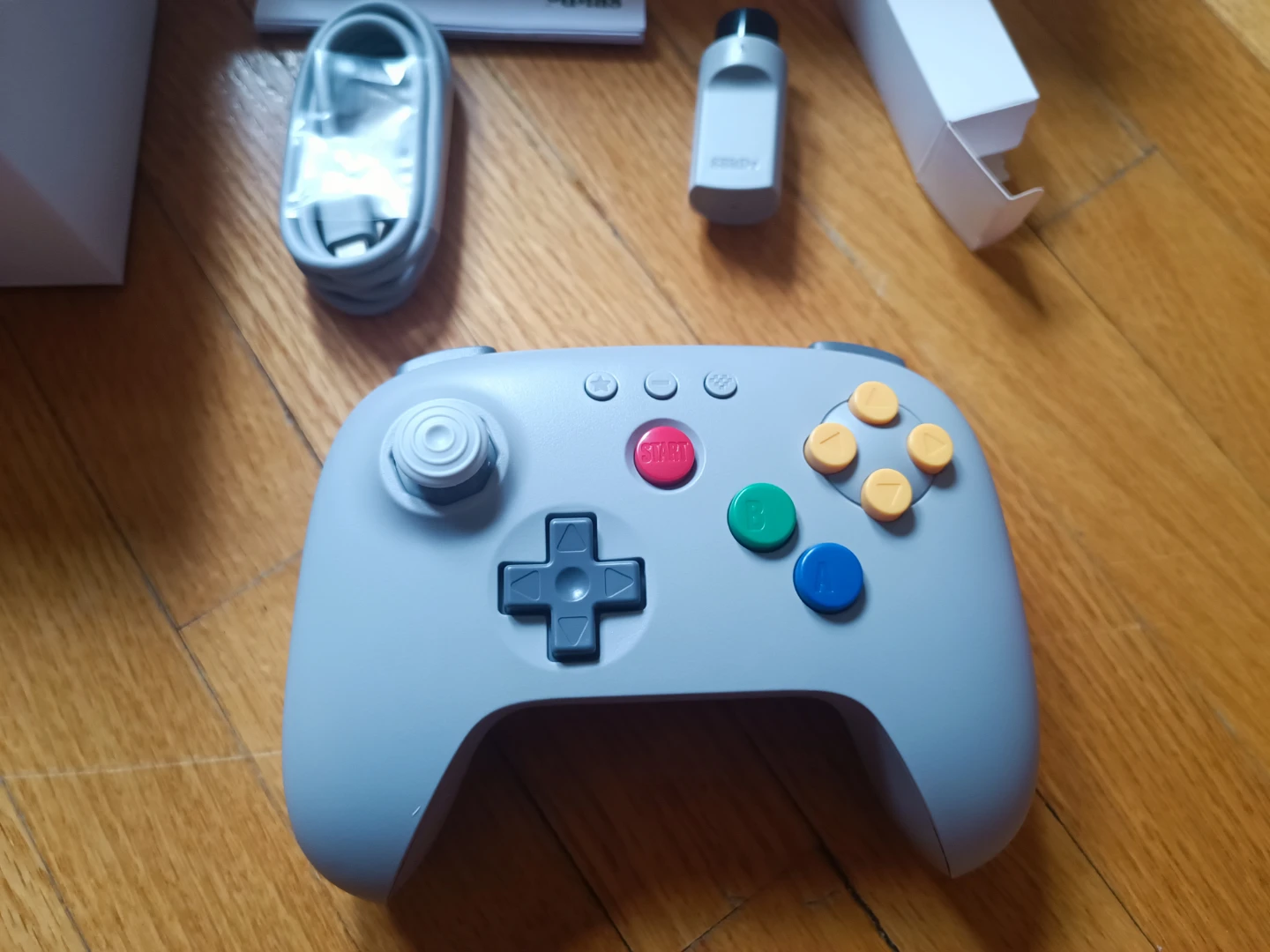 8BitDo 64 2.4G Wireless Controller