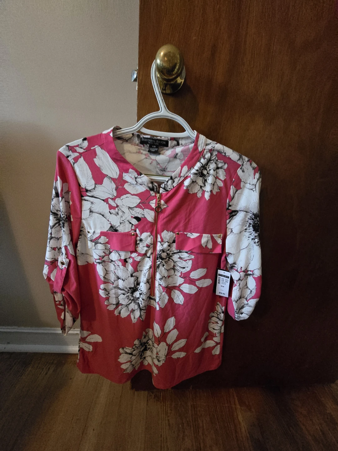 Women Shirt Medium Pink and White - photo 2
