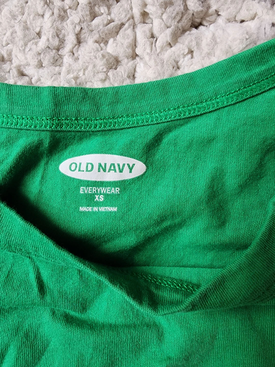 Old Navy Green "Go Green" T-Shirt XS - photo 2