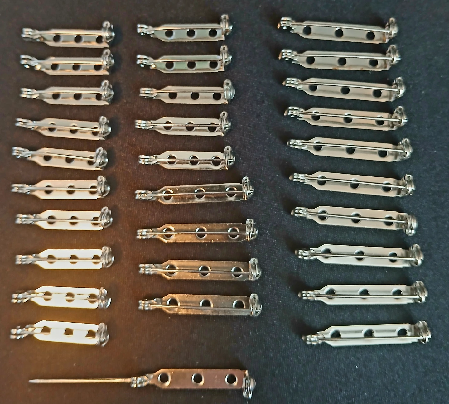 Lot of 40 Silver Tone Pin Backs for Brooches - photo 2
